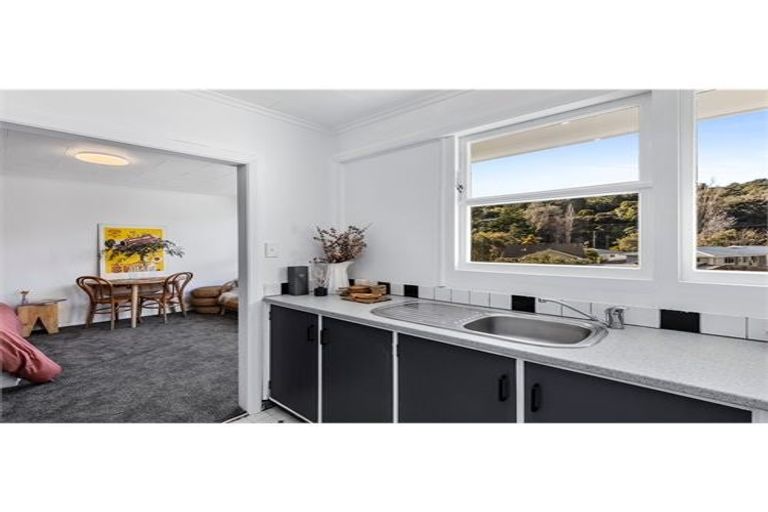 Photo of property in 24a Deller Grove, Silverstream, Upper Hutt, 5019