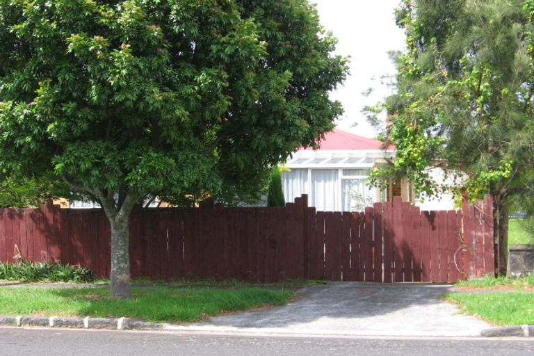 Photo of property in 41 Hardington Street, Onehunga, Auckland, 1061