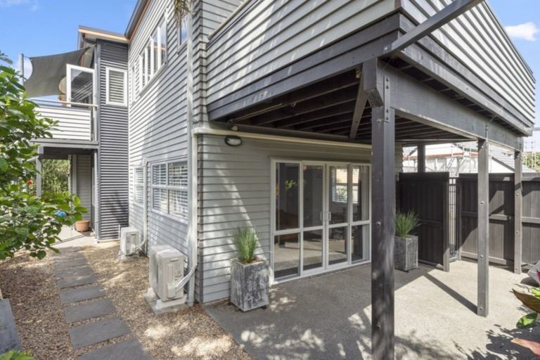 Photo of property in 115b Valley Road, Mount Maunganui, 3116