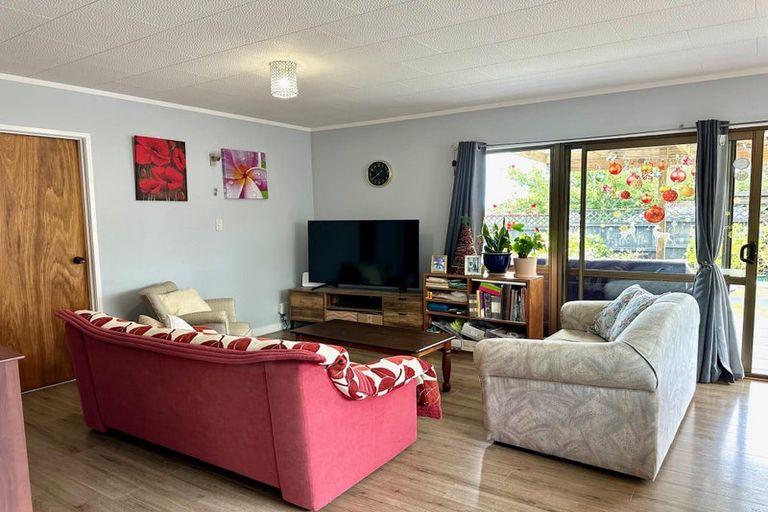 Photo of property in 44b Te Haumi Drive, Paihia, 0200