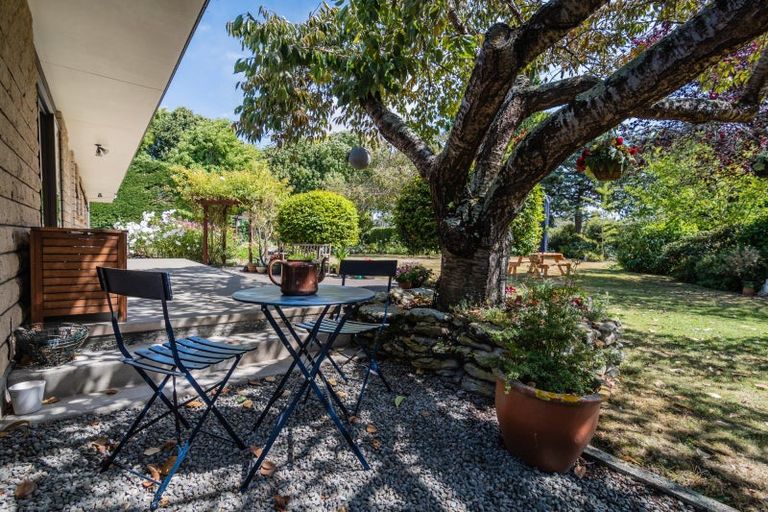 Photo of property in 32 Kerrytown Road, Levels, Timaru, 7975