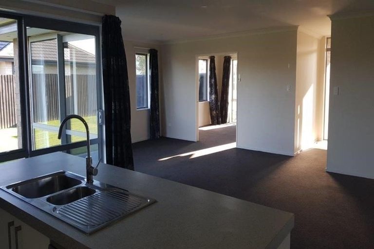 Photo of property in 52 Newman Road, Rolleston, 7614