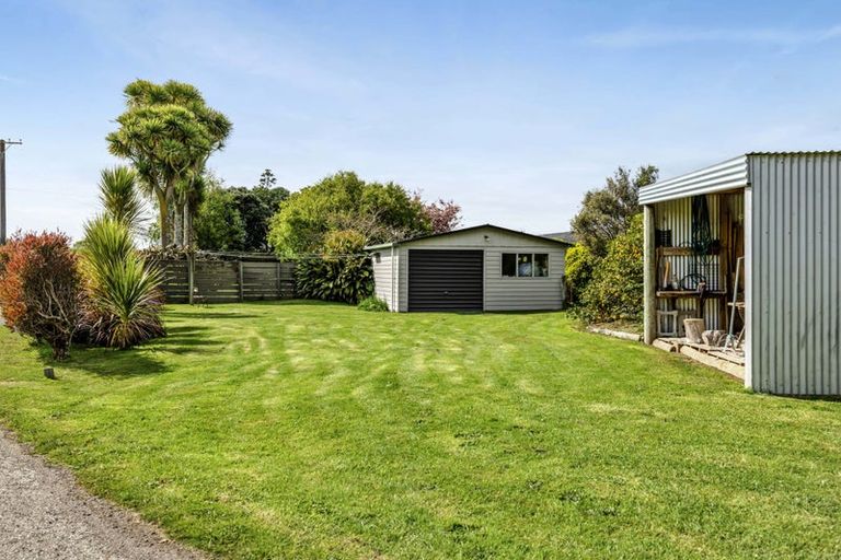 Photo of property in 41 Ball Road, Kakaramea, Patea, 4598