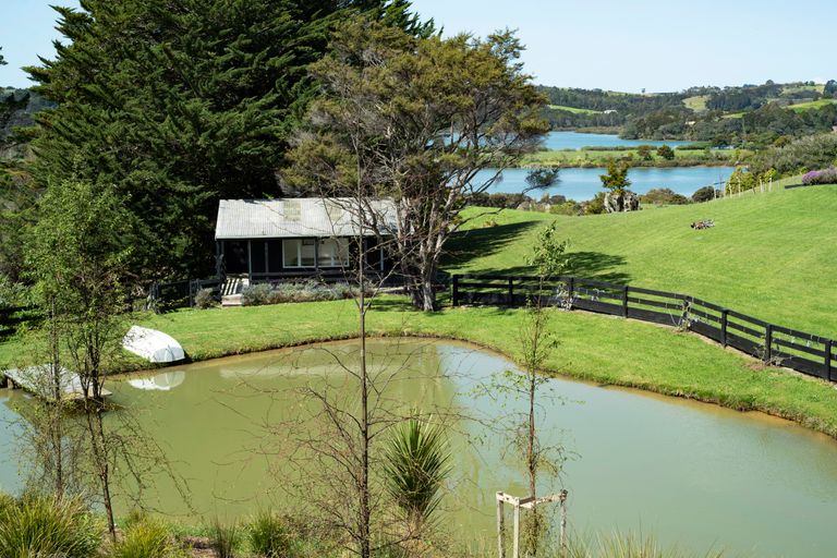 Photo of property in 253 Green Road, Matakana, Warkworth, 0985