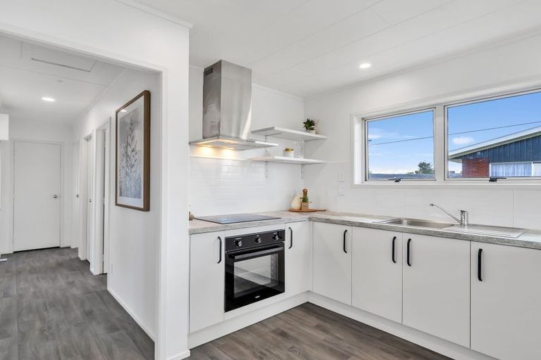 Photo of property in 72a Main Street, Edgecumbe, 3120