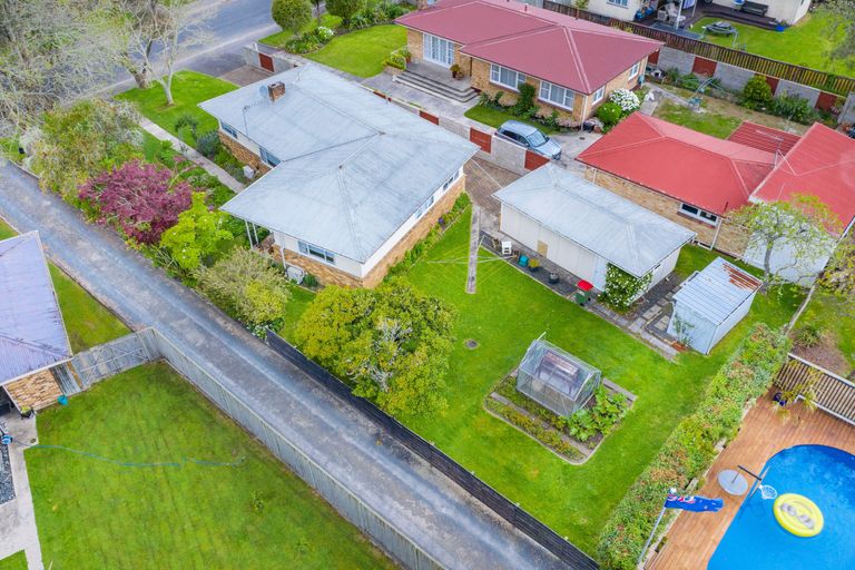 Photo of property in 37 Haultain Street, Fairfield, Hamilton, 3214
