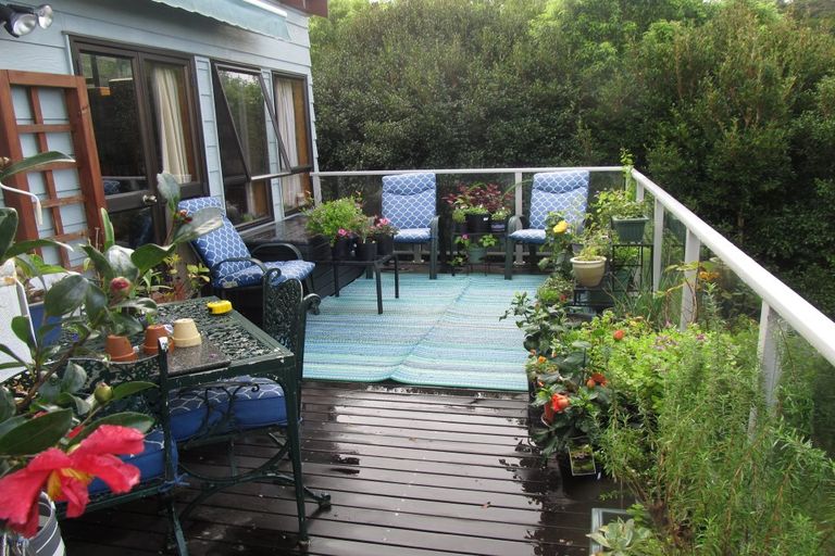 Photo of property in 9 Kakapu Road, Okiato, Russell, 0272