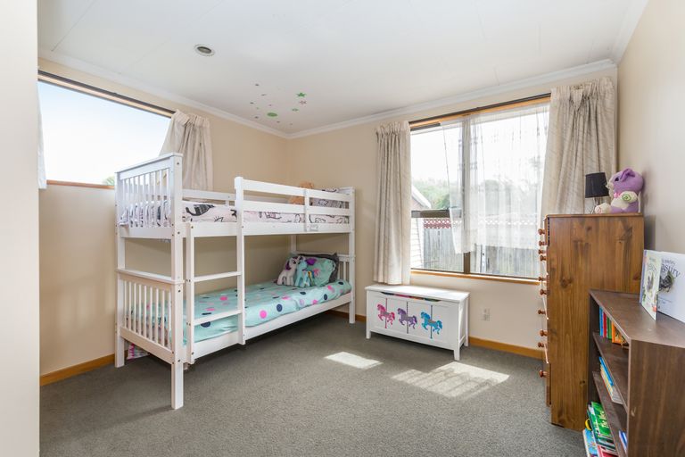 Photo of property in 5 Ourbridge Street, Kainga, Christchurch, 8083