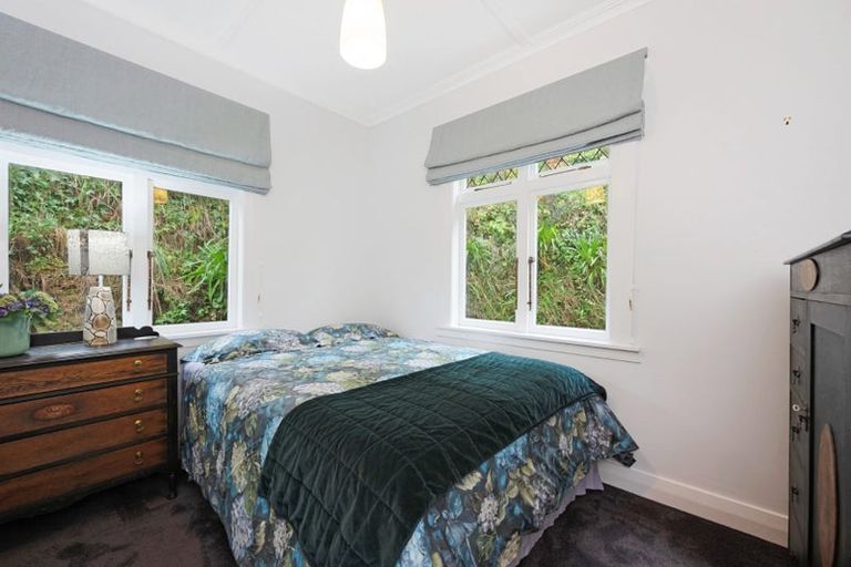 Photo of property in 22 Ponsonby Road, Karori, Wellington, 6012