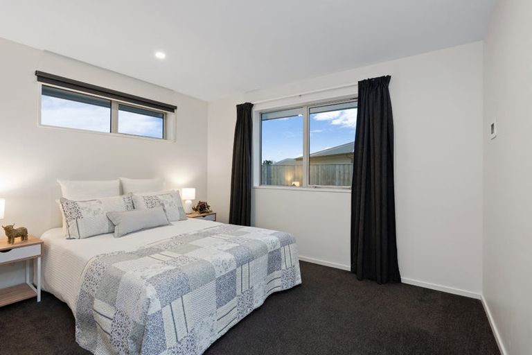 Photo of property in 34 Hilton Drive, Amberley, 7410