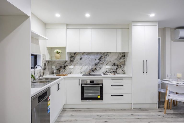 Photo of property in 4/6 Vine Street, Mangere East, Auckland, 2024