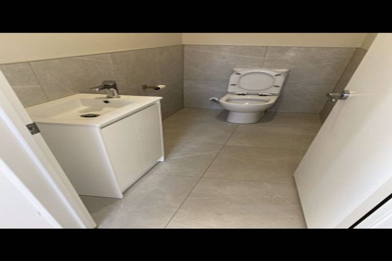 Photo of property in 12 Te Aramanu Crescent, Papakura, 2110