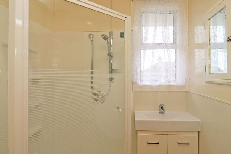 Photo of property in 16 Spruce Street, Oamaru North, Oamaru, 9400