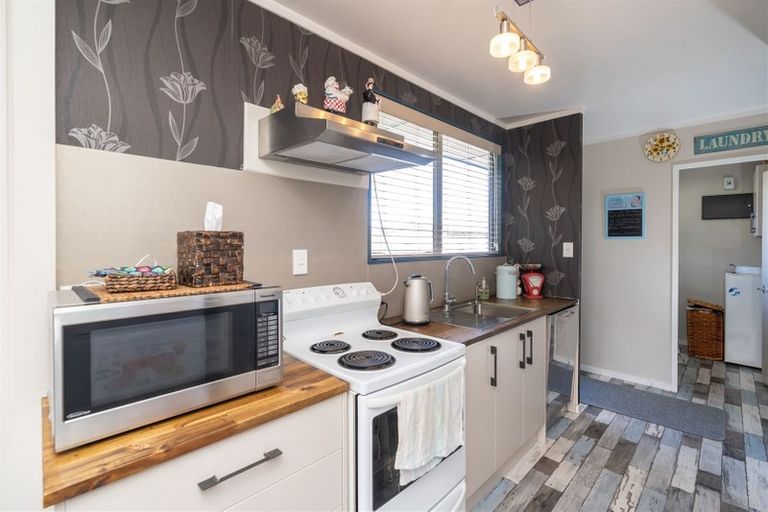 Photo of property in 37 Puriri Street, Nawton, Hamilton, 3200