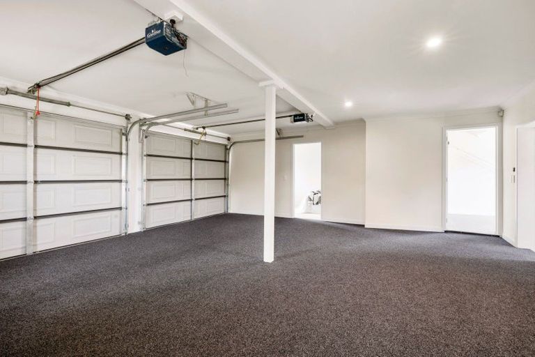 Photo of property in 392 Hukanui Road, Rototuna, Hamilton, 3210