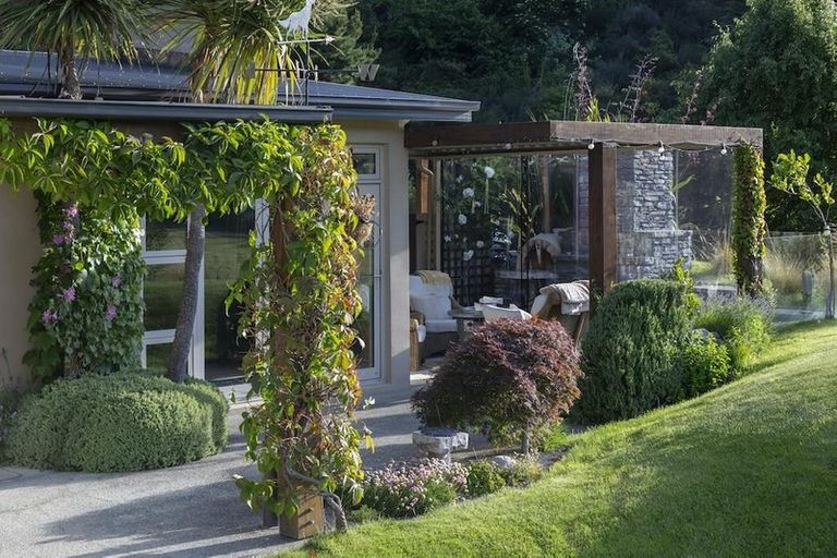 Photo of property in 376 Speargrass Flat Road, Speargrass Flat, Queenstown, 9371