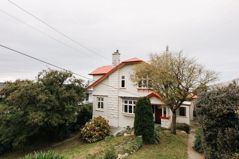 Photo of property in 35 Wharfe Street, South Hill, Oamaru, 9400