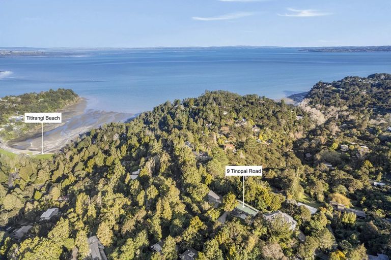 Photo of property in 9 Tinopai Road, Titirangi, Auckland, 0604