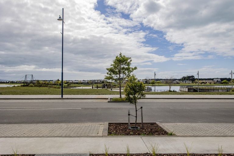 Photo of property in 22 Waituna Street, Pegasus, 7612