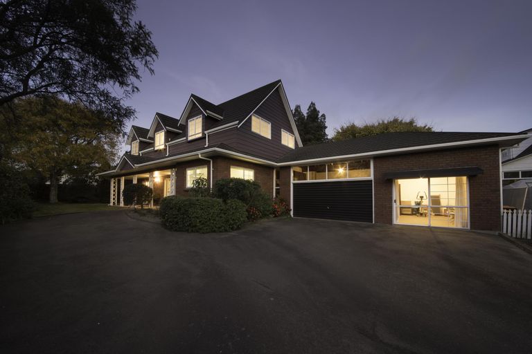 Photo of property in 26a Karina Terrace, Roslyn, Palmerston North, 4414