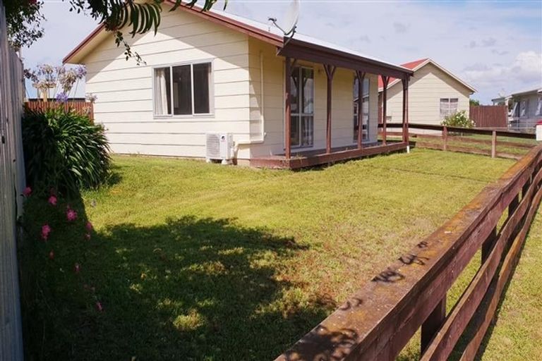 Photo of property in 1/3 Tarbet Place, Flaxmere, Hastings, 4120