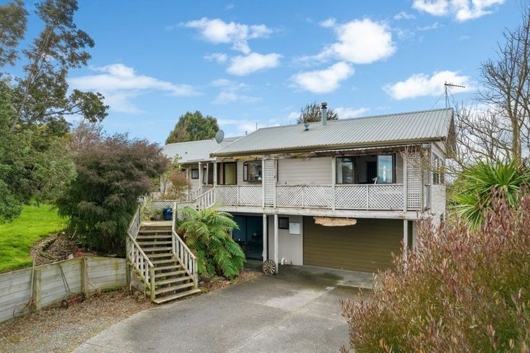 Photo of property in 23 Heatherlea Heights, Feilding, 4702