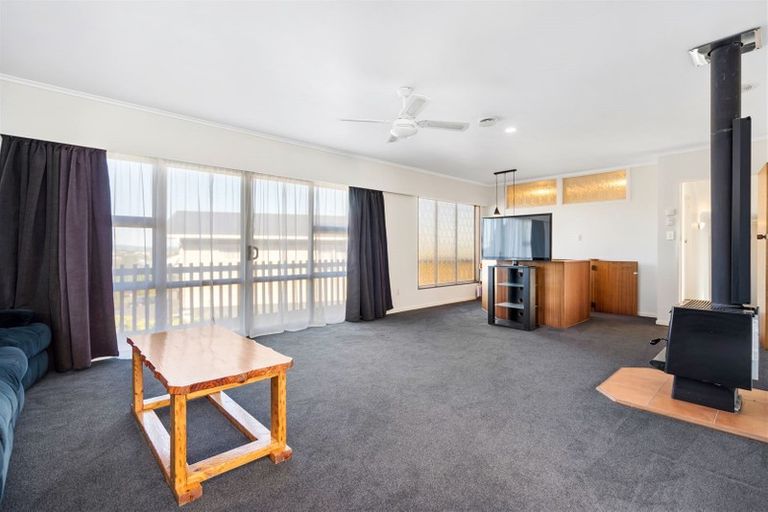 Photo of property in 14 Ross Street, Onerahi, Whangarei, 0110