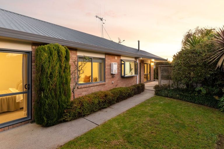 Photo of property in 23 Northmeadow Drive, Rototuna, Hamilton, 3210