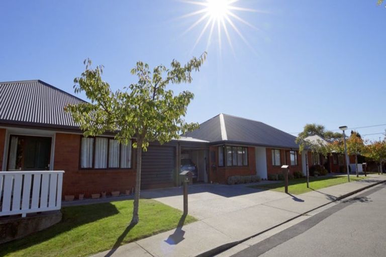 Photo of property in 472b Linwood Avenue, Woolston, Christchurch, 8062