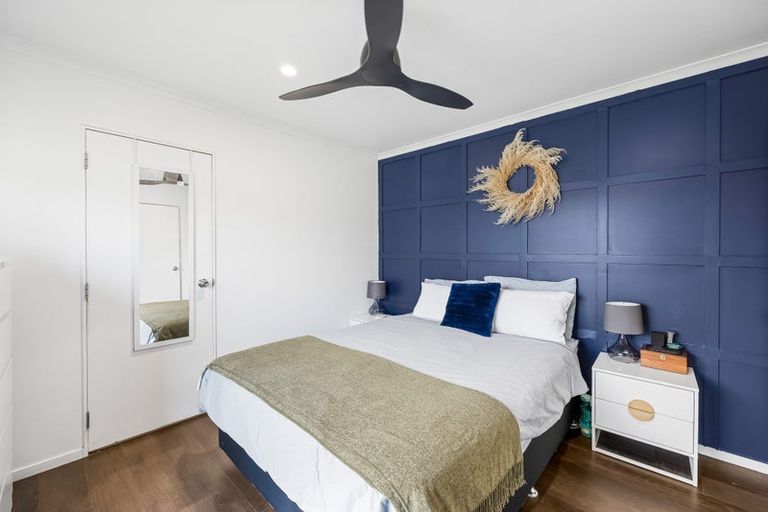 Photo of property in 4 Anna Lane, Glen Eden, Auckland, 0602