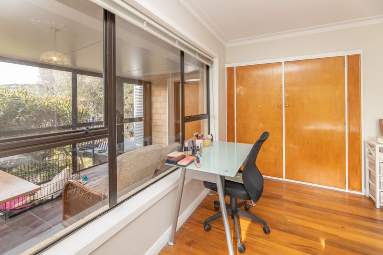 Photo of property in 125 Port Hills Road, Heathcote Valley, Christchurch, 8022