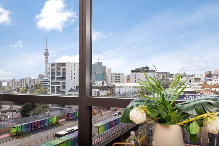 Photo of property in 303/1 Cobden Street, Auckland Central, Auckland, 1010