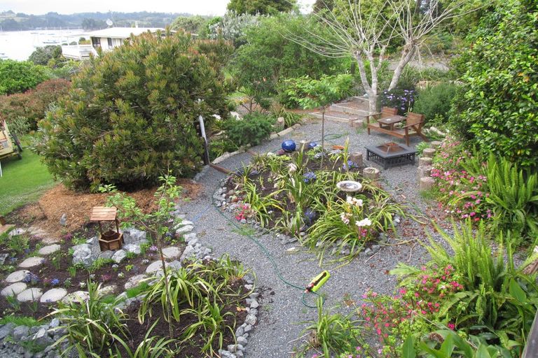 Photo of property in 9 Kakapu Road, Okiato, Russell, 0272