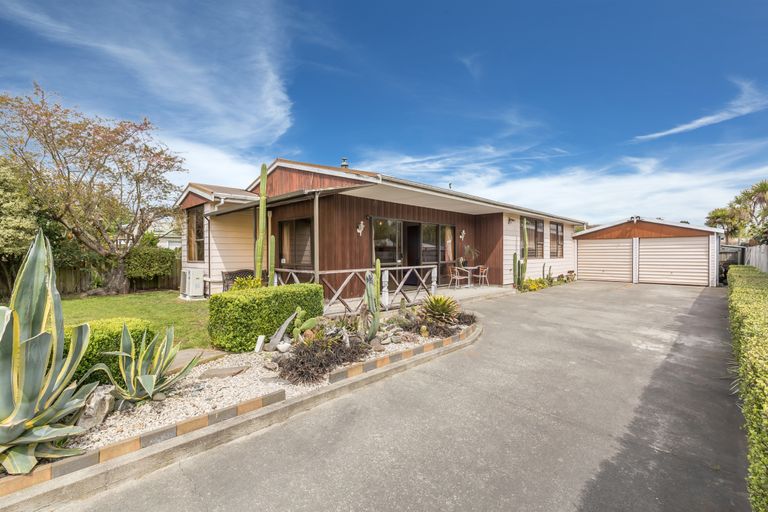 Photo of property in 5 Ourbridge Street, Kainga, Christchurch, 8083