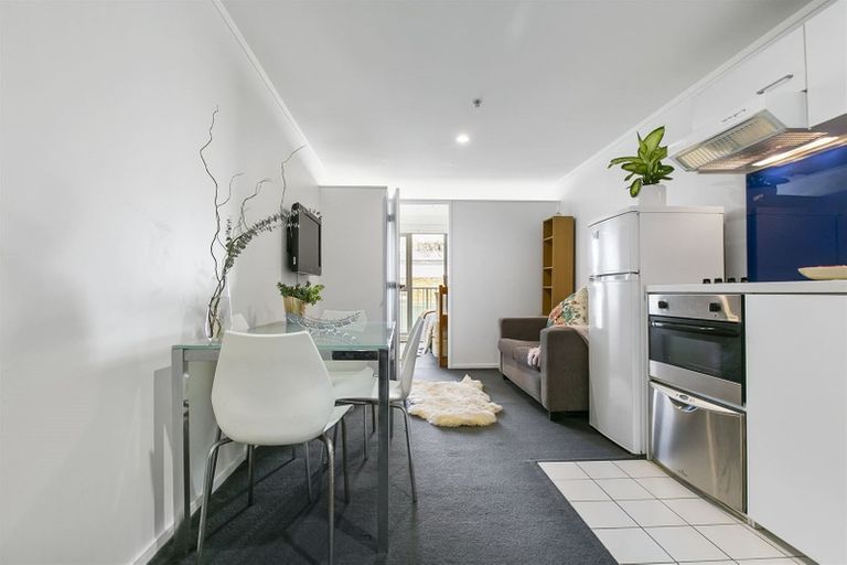 Photo of property in Waldorf Bankside Apartments, 5e/8 Bankside Street, Auckland Central, Auckland, 1010