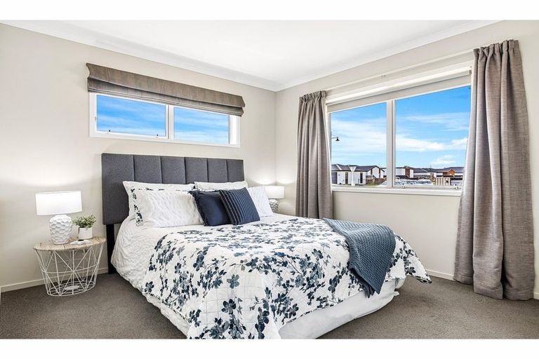 Photo of property in 17 Pakohe Street, Pegasus, 7612