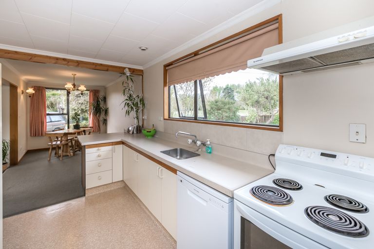 Photo of property in 5 Ourbridge Street, Kainga, Christchurch, 8083