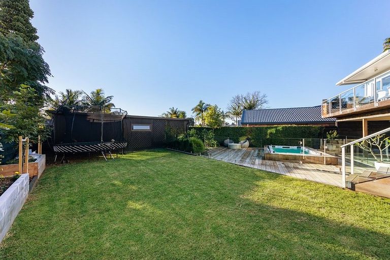 Photo of property in 41 The Circle, Manly, Whangaparaoa, 0930