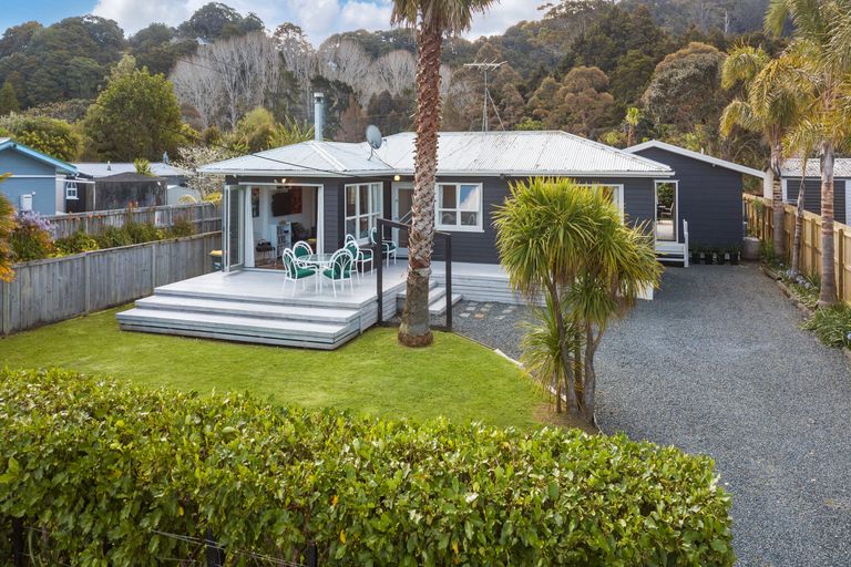 Photo of property in 542 Leigh Road, Whangateau, Warkworth, 0985