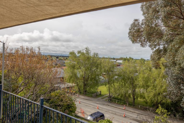 Photo of property in 125 Port Hills Road, Heathcote Valley, Christchurch, 8022