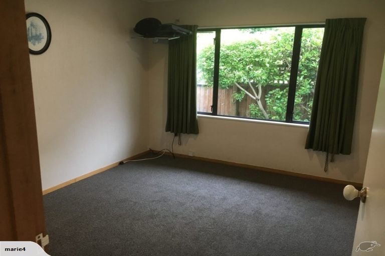 Photo of property in 14 Bennelong Place, Havelock North, 4130