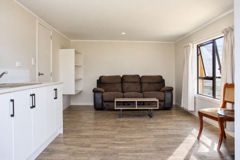 Photo of property in 24 Collins Street, Te Hapara, Gisborne, 4010