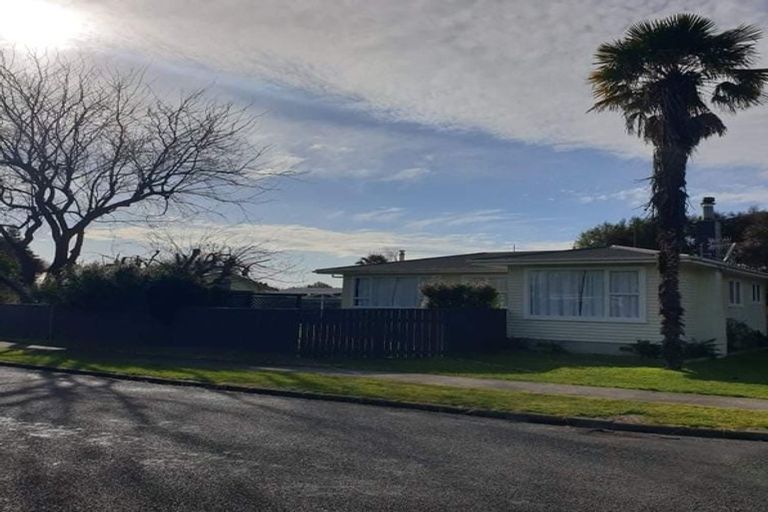 Photo of property in 6 Sefton Street, Havelock North, 4130