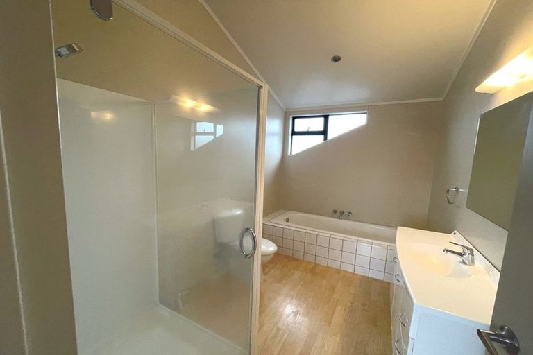 Photo of property in 13 Tiraumea Drive, Pakuranga, Auckland, 2010