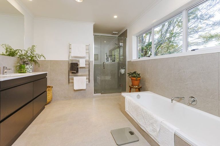 Photo of property in 69 Beach Road, Pahurehure, Papakura, 2113