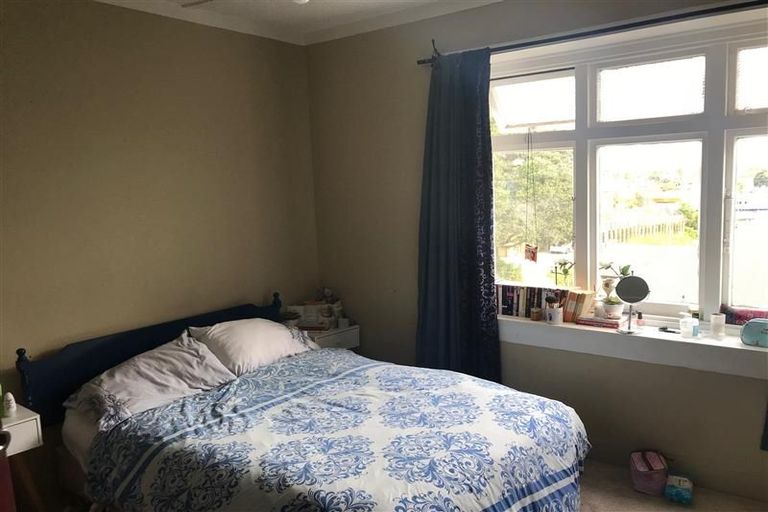 Photo of property in 3 Smale Terrace, Hospital Hill, Napier, 4110