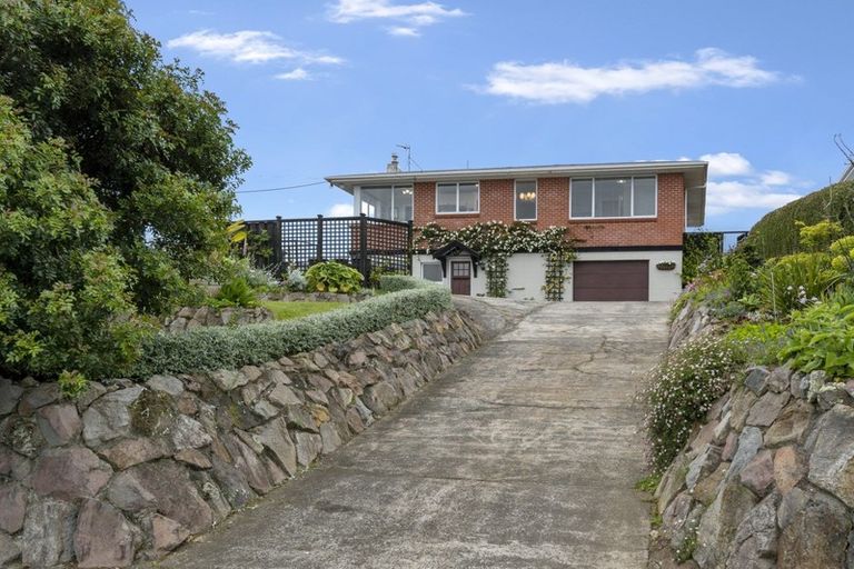 Photo of property in 63 Harbour View Road, Omokoroa, 3114