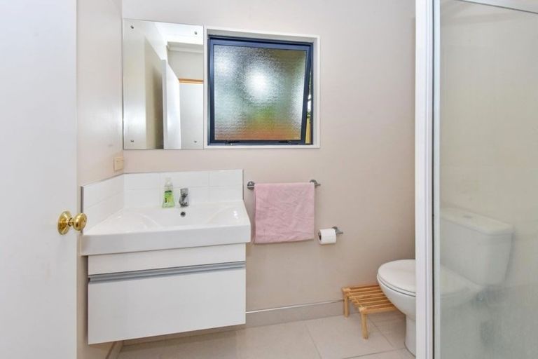 Photo of property in 15 Stevenson Road, Clarks Beach, 2122