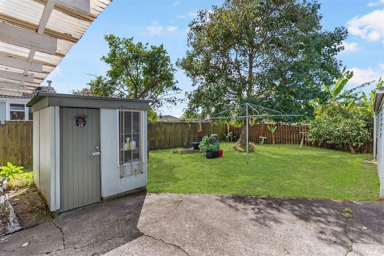 Photo of property in 54 Valiant Street, Mangere, Auckland, 2022