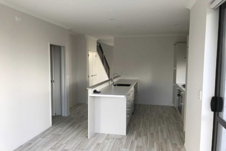 Photo of property in 27 Matairangi Avenue, Totara Heights, Auckland, 2105